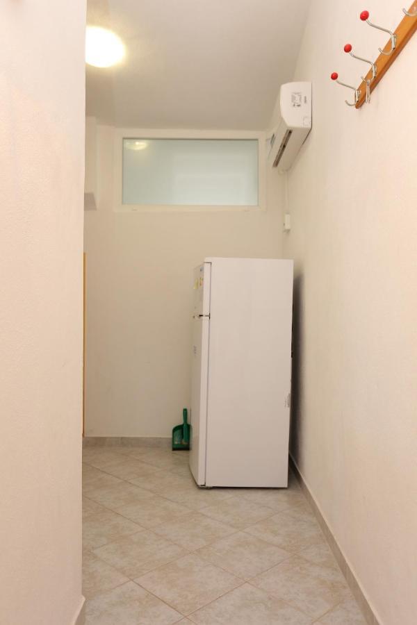 Apartment Slatine 14541D Exterior foto